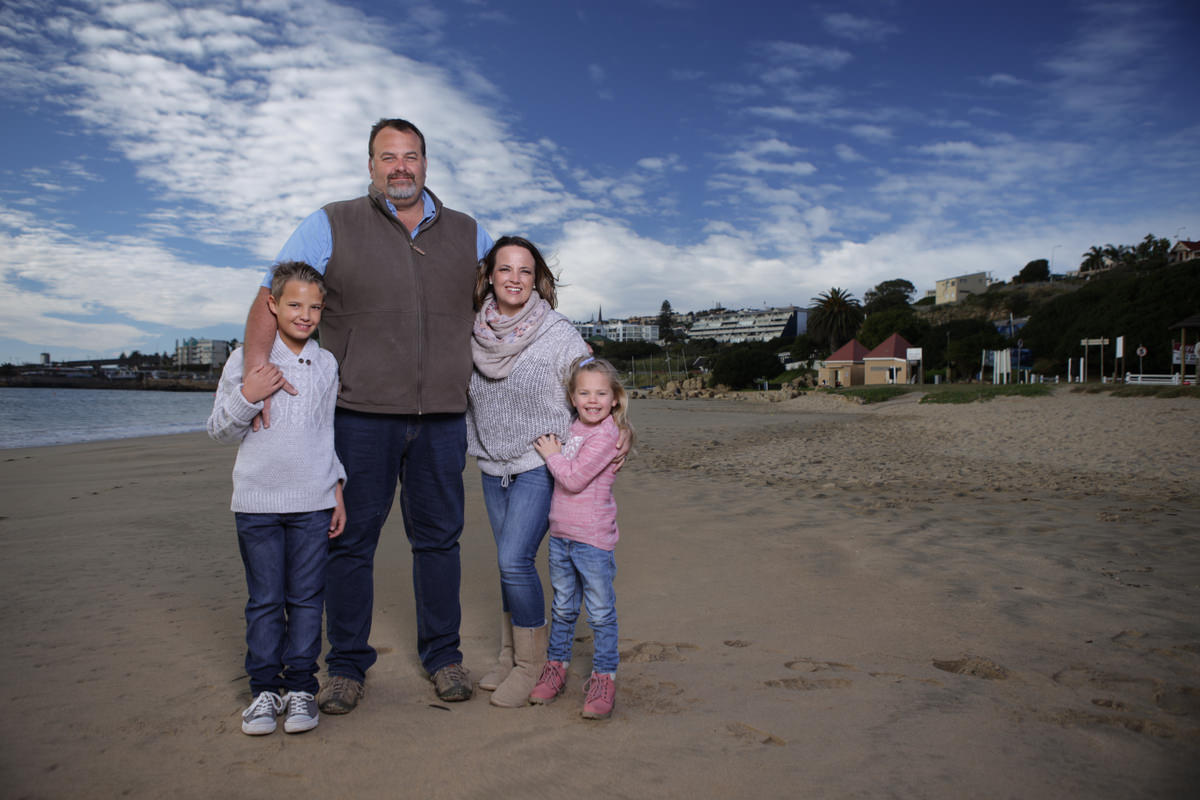 Family shoot Mossel Bay beach (1)